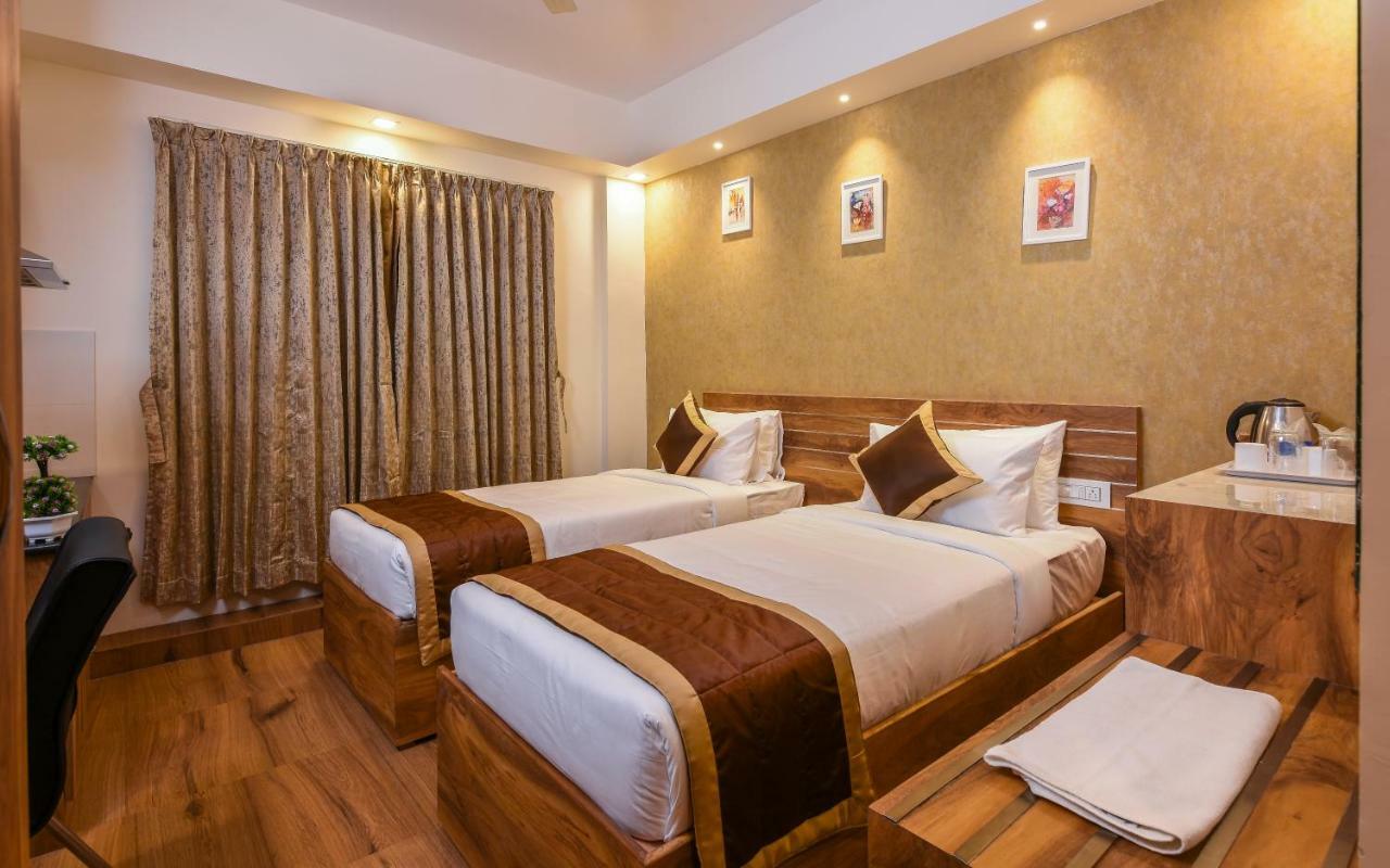 Kensington Suites Bangalore Exterior photo